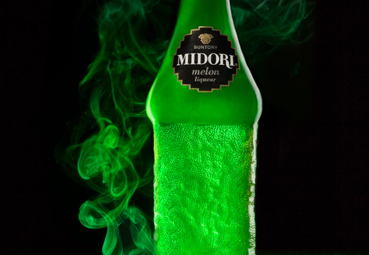 Коктейль зеленая миля. Midori (Liqueur). Мидори коктейль. Midori ликер. Ликер Midori (Мидори).