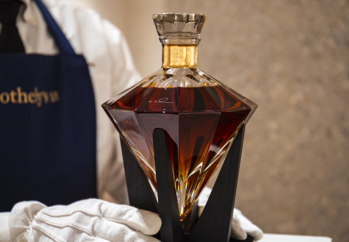 SOTHEBY'S TO AUCTION JAY-Z’S 1969 D’USSÉ COGNAC BOTTLE - Cocktails