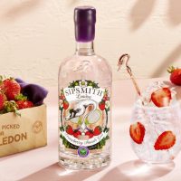 SIPSMITH LAUNCHES GIN WITH WIMBLEDON STRAWBERRIES