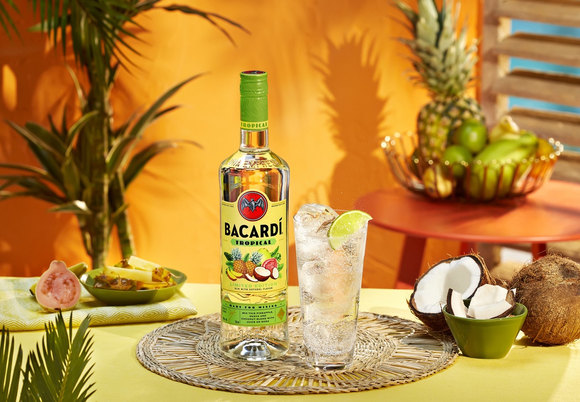 loseta Puede soportar Noveno 3 Cocktails To Make With Bacardi's New Tropical Expression - Cocktails  Distilled